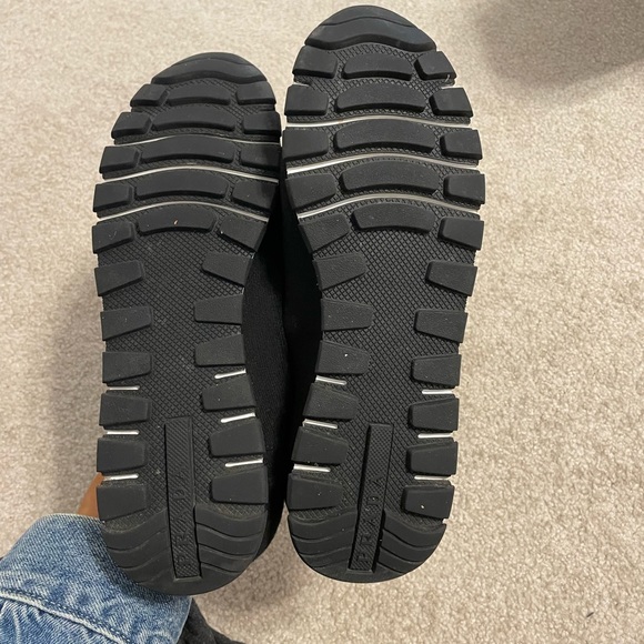 BRAND NEW PRADA SLIP ON SHOES SIZE 41 - Picture 3 of 5